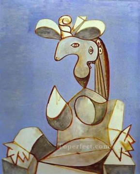 パブロ・ピカソ Painting - 帽子をかぶった座る女性 2 1939年 パブロ・ピカソ